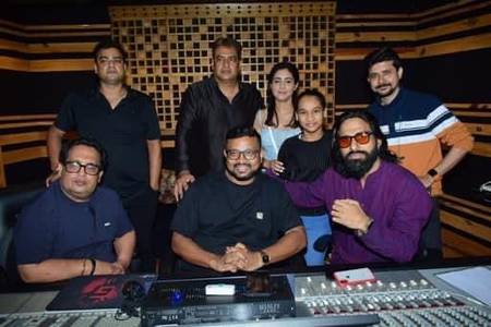 Recording Of  TU HI MERA KAL  Music Video Completed Amidst Grand Ceremony